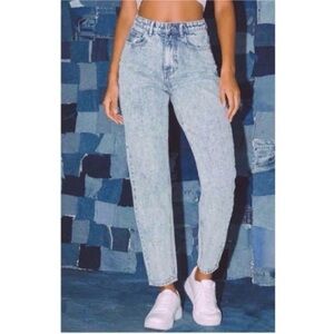 Zara Light Acid Wash High Rise Retro Straight Leg Denim Jeans Size 10